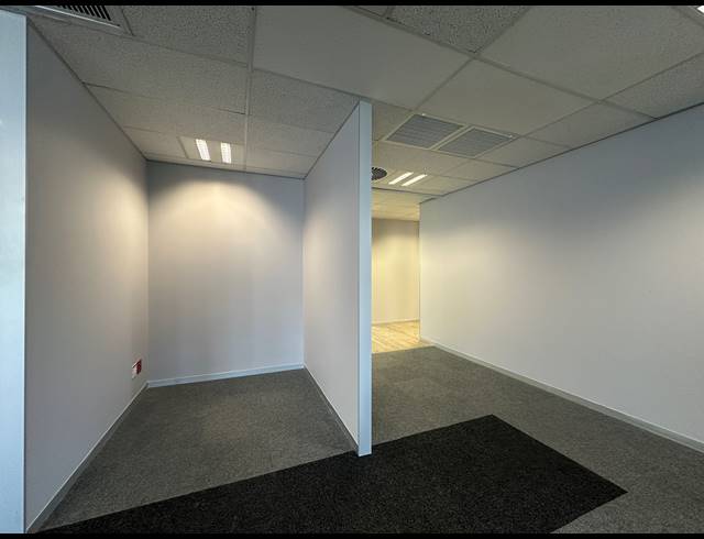 680M² OFFICE TO LET IN CENTURION CENTRAL